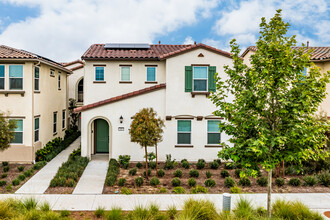 Harmony Park in Redlands, CA - Foto de edificio - Building Photo