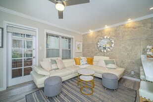 910 Duncan Ln, Unit ID1385483P in Austin, TX - Building Photo