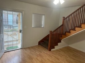 919 Kentucky St in Vallejo, CA - Building Photo