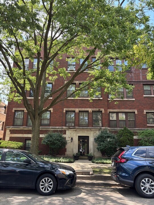 442 Elmwood Ave in Evanston, IL - Building Photo