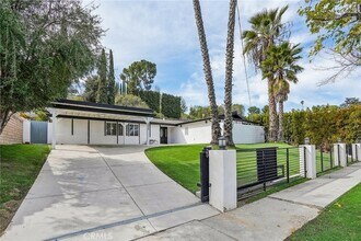 5633 Rawlings Ave in Los Angeles, CA - Building Photo - Building Photo