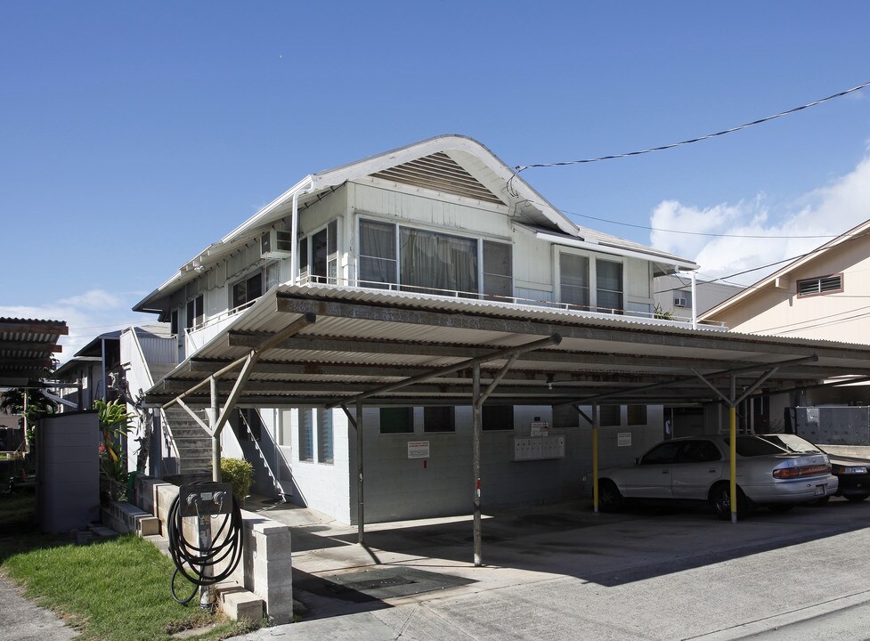 744 Cedar St in Honolulu, HI - Foto de edificio