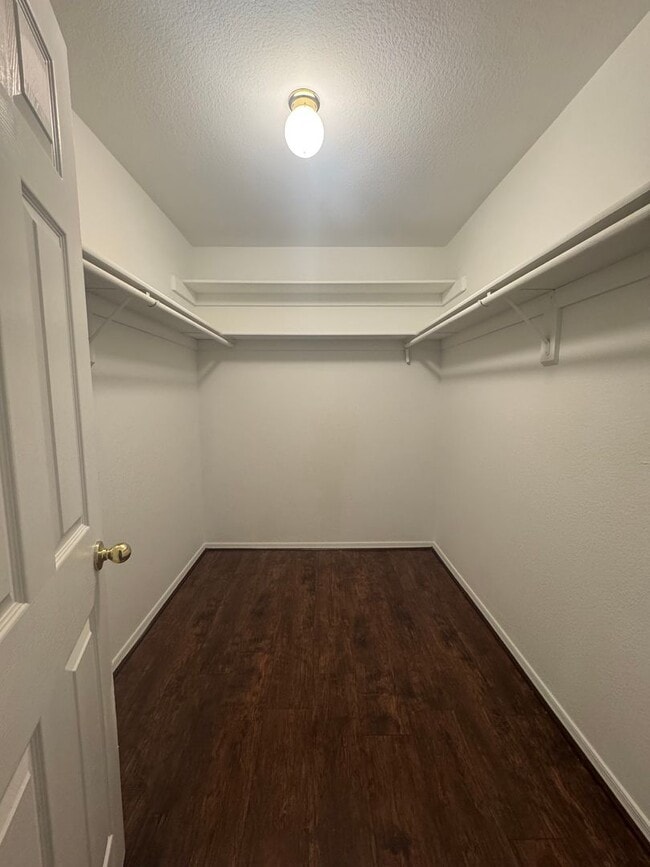 property at 1500 W Rio Salado Pkwy