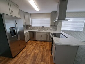 1161 Bedford Way in Vacaville, CA - Building Photo - Building Photo
