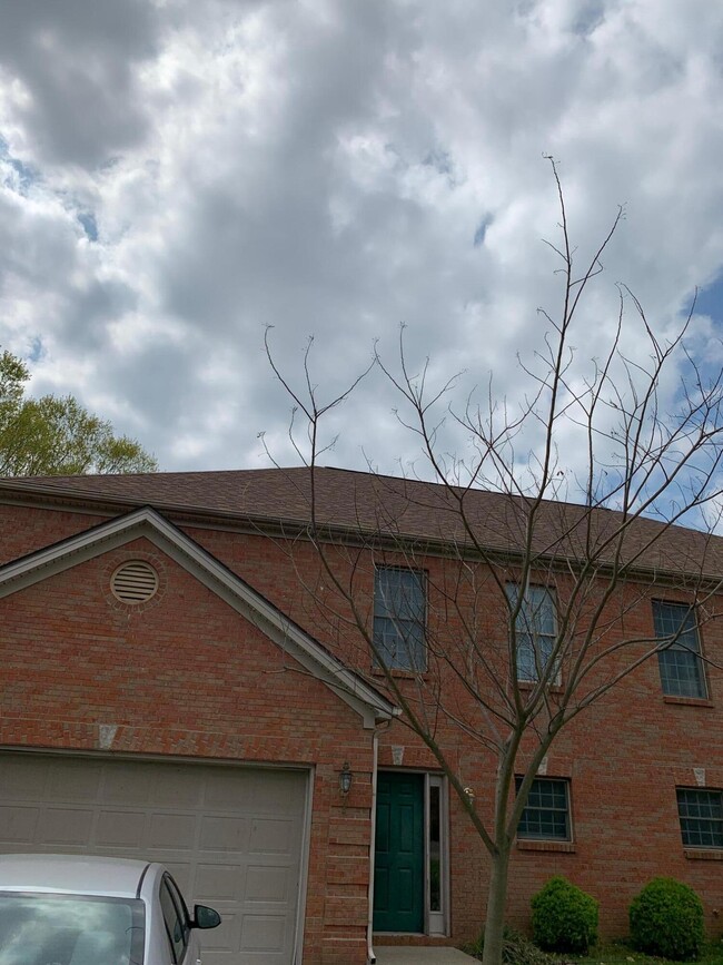 property at 916 Literary Cir