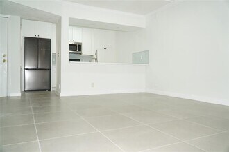 11574 NW 44th St in Coral Springs, FL - Building Photo - Building Photo