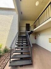 3250 S Semoran Blvd in Orlando, FL - Foto de edificio - Building Photo