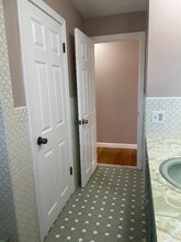 5 Ambrose St in North Providence, RI - Foto de edificio - Building Photo