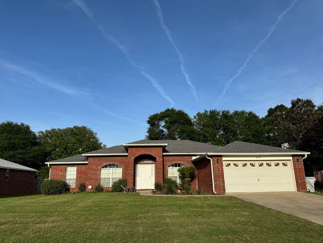 property at 6747 Lauren Trace Ct