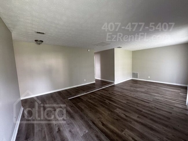 2886 River Oak Dr in Orange Park, FL - Building Photo - Building Photo