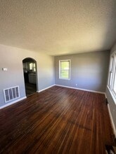 804 Barbee Ave in High Point, NC - Foto de edificio - Building Photo