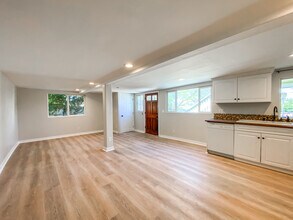 4519 Acacia Ave, Unit 4519.5 in La Mesa, CA - Building Photo - Building Photo