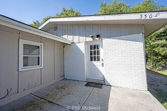 330 Hugo St in Indianapolis, IN - Building Photo - Building Photo