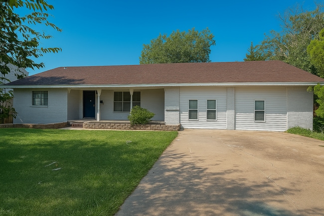1204 NW Fort Sill Blvd