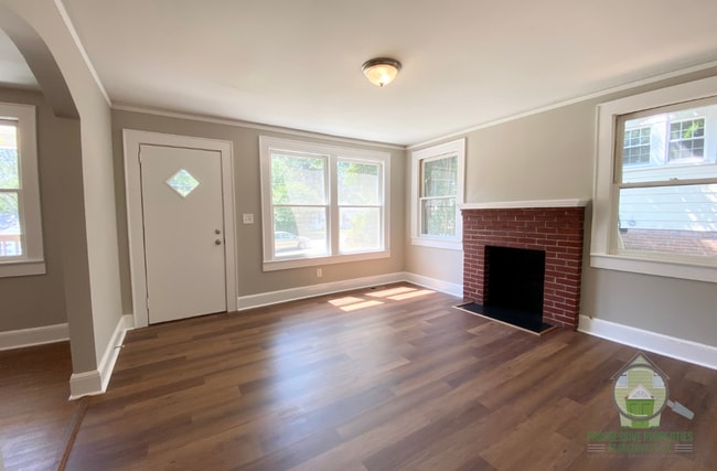 607 Perry Rd in Greenville, SC - Building Photo - Building Photo