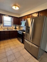 4325 Leighton Ln in Fort Wayne, IN - Building Photo - Building Photo