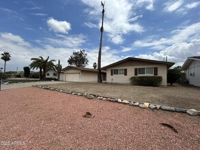 3409 E Mountain View Rd in Phoenix, AZ - Building Photo - Building Photo
