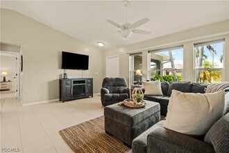 408 SE 23rd Terrace in Cape Coral, FL - Building Photo - Building Photo