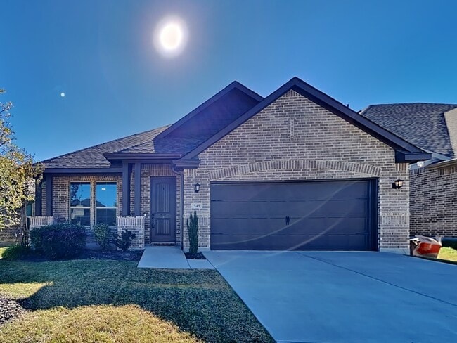 property at 545 Hazeltine Rd