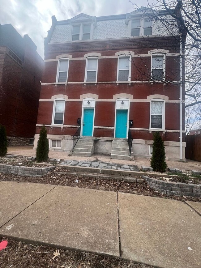 property at 3131-3133-3133 California Ave