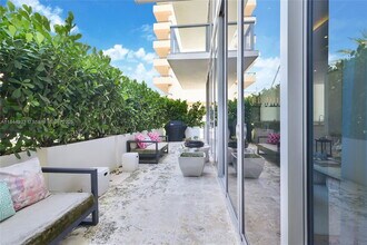 9501 Collins Ave in Surfside, FL - Building Photo - Building Photo