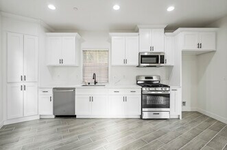 915 E Central Ave in Redlands, CA - Building Photo - Building Photo