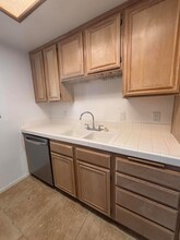 74800 Sheryl Ave, Unit 9-4 in Palm Desert, CA - Building Photo - Building Photo