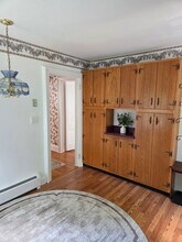 71 Housatonic St, Unit Upper Level in Lenox, MA - Building Photo - Building Photo