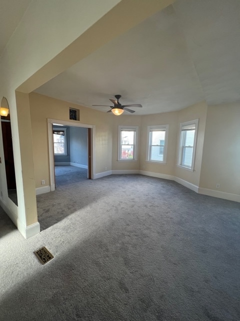 55 Kenmere Rd in Medford, MA - Foto de edificio - Building Photo