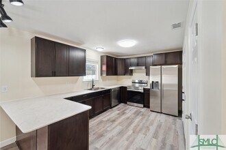 210 Peter King Rd in Riceboro, GA - Building Photo - Building Photo