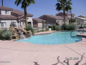 8154 W Beck Ln in Peoria, AZ - Building Photo - Building Photo
