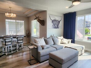 4516 Corvina St in Richland, WA - Building Photo - Building Photo