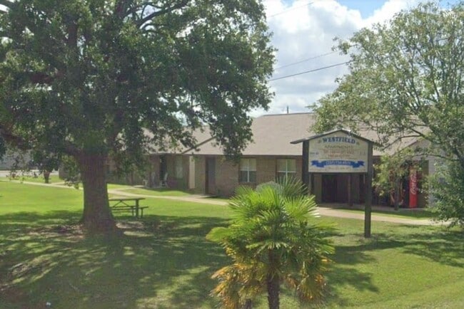 property at 815 E Russell Ave