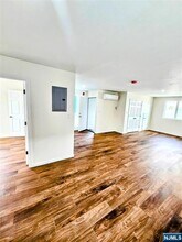 212 Laurel Ave in Kearny, NJ - Building Photo - Building Photo