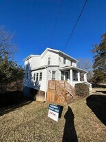 309 Chambersville St in Lynchburg, VA - Building Photo