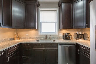 3835 N Western Ave in Chicago, IL - Building Photo - Building Photo