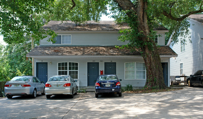 827 W Georgia St in Tallahassee, FL - Foto de edificio - Building Photo