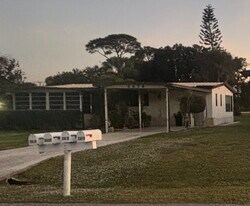 2658 SW Monarch Trl in Stuart, FL - Building Photo
