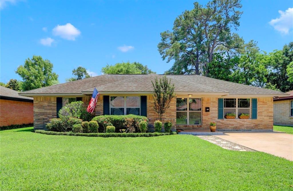 1023 W 31st St in Houston, TX - Building Photo
