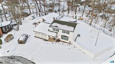 125 Birchwood Dr in Torrington, CT - Building Photo - Building Photo