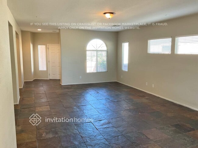 11605 Castle Cave Ct in Las Vegas, NV - Building Photo - Building Photo