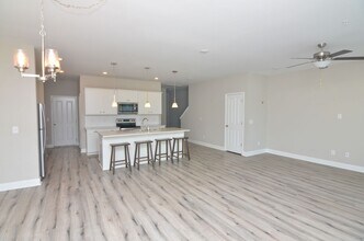 1047 June Wilde Rdg in Spring Hill, TN - Building Photo - Building Photo