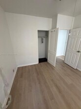 319 Tyler St in Hollywood, FL - Building Photo - Building Photo