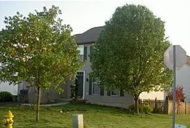 906 Hamilton Rd in Collegeville, PA - Building Photo - Building Photo