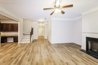 221 Sableshire Way in Locust Grove, GA - Building Photo - Building Photo