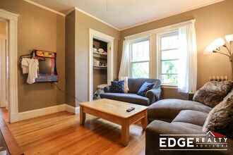 29 North Crescent Circuit, Unit 1 in Boston, MA - Building Photo - Building Photo