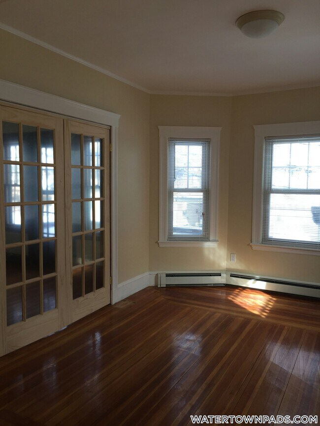 126 Winsor Ave