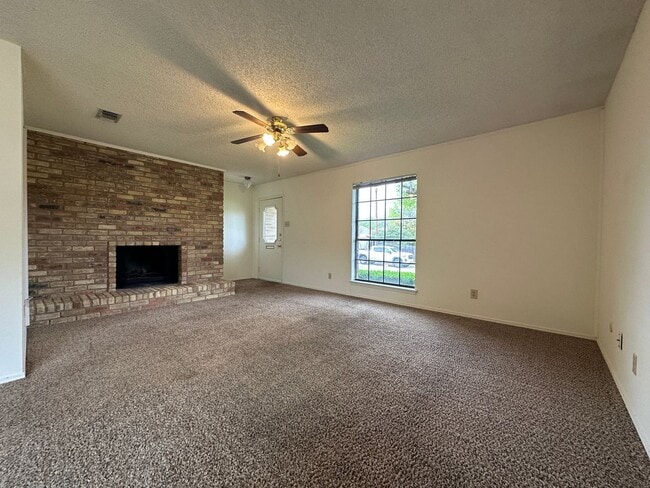 5806 Wilshire Dr in Waco, TX - Building Photo - Building Photo