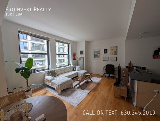 property at 5 N Wabash Ave