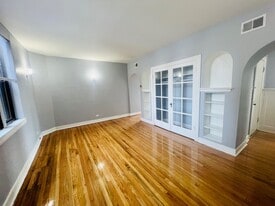 3230 Home Ave, Unit G3 in Berwyn, IL - Building Photo